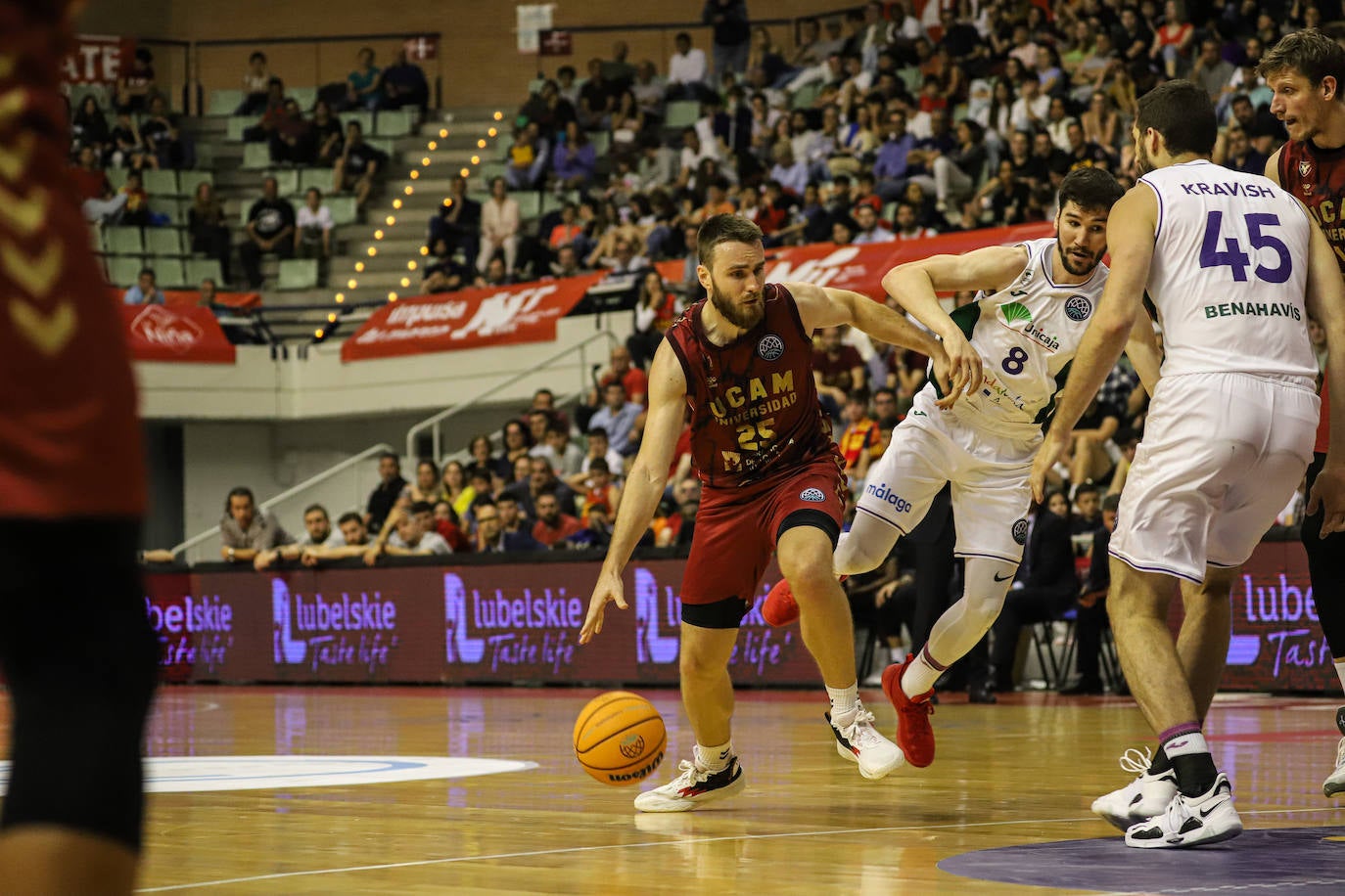 Las imágenes del partido UCAM Murcia CB-Unicaja (74-96)