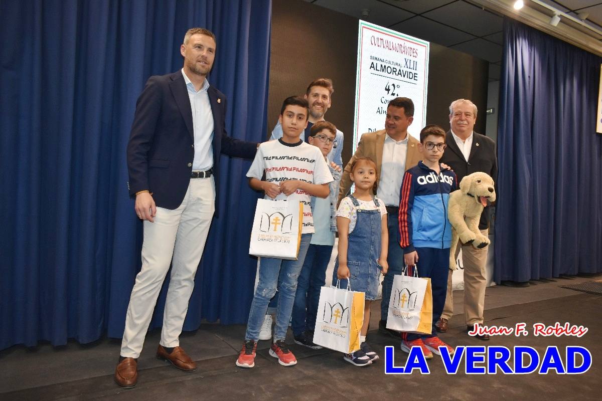 Entrega de premios de los concursos almorávides sobre las Fiestas de la Cruz de Caravaca