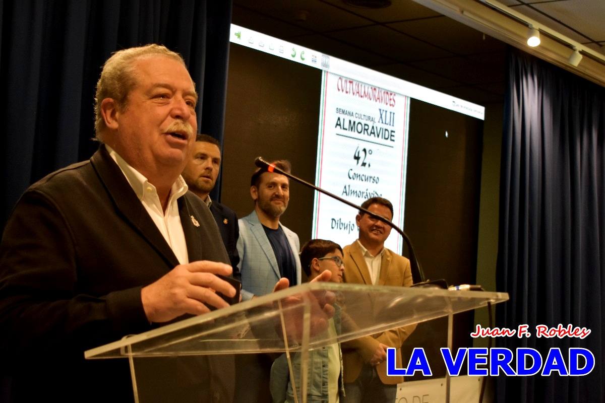 Entrega de premios de los concursos almorávides sobre las Fiestas de la Cruz de Caravaca