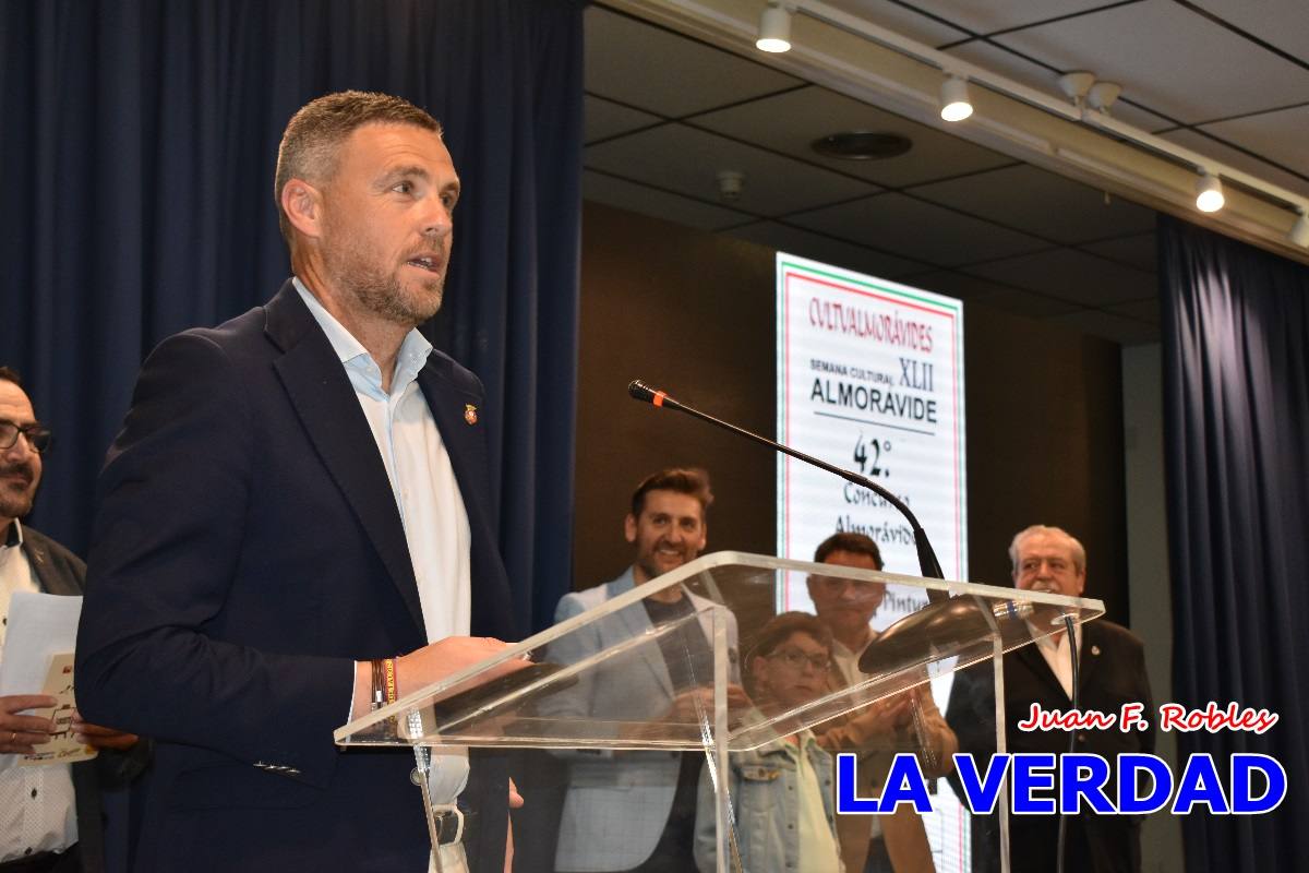 Entrega de premios de los concursos almorávides sobre las Fiestas de la Cruz de Caravaca