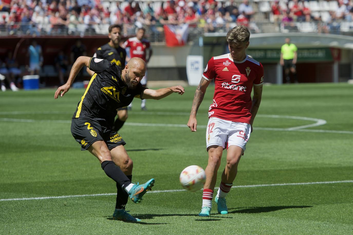 El partido del Real Murcia frente al Atlético Baleares, en imágenes