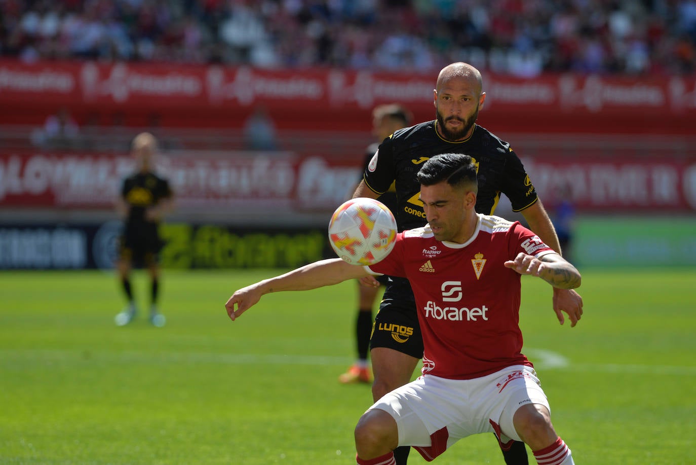 El partido del Real Murcia frente al Atlético Baleares, en imágenes