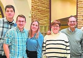 Los investigadores Darío Mandaglio; José Miguel Rivera; Cecilia López; Vanessa Roldán; Francisco Marín; Miguel Ángel Sánchez y Raquel López.