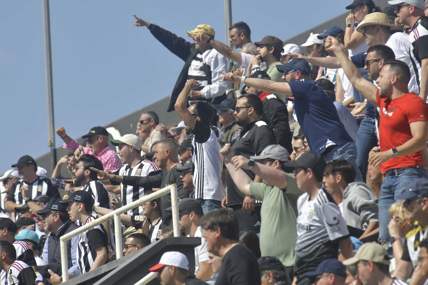 La victoria del Cartagena frente al Sporting, en imágenes