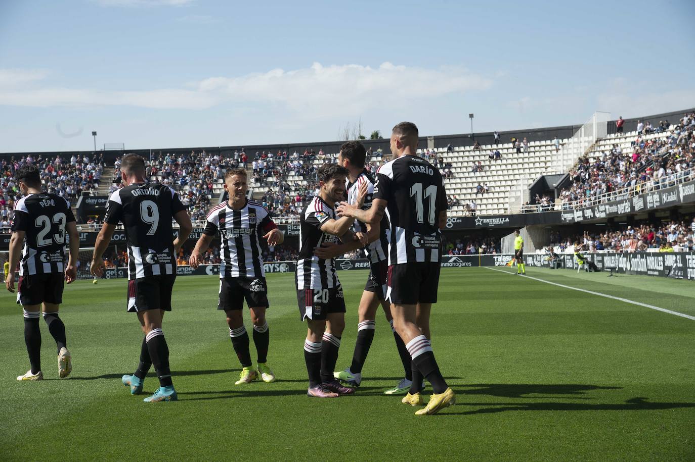 La victoria del Cartagena frente al Sporting, en imágenes