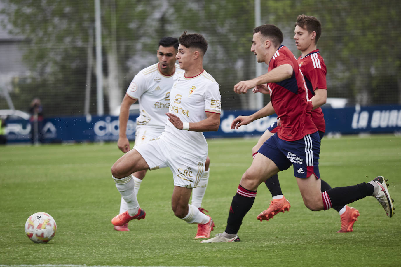 El empate del Real Murcia frente a Osasuna Promesas, en directo