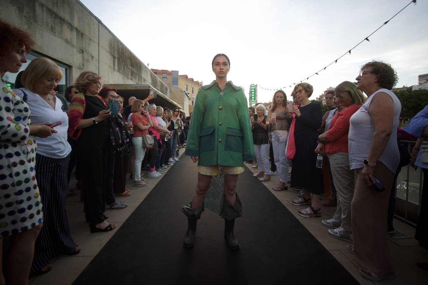 El desfile de África Hernández en Los Molinos del Río, en imágenes