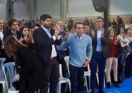 Aznar, con López Miras y Ballesta en un mitin celebrado en 2019.