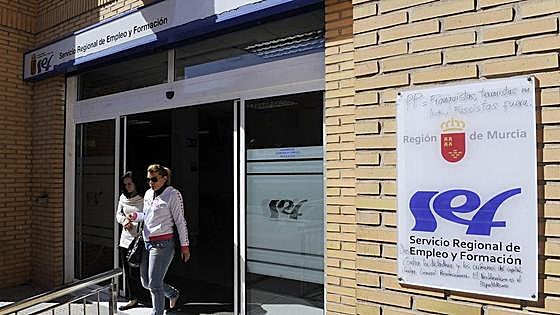 La tasa de paro aumenta en la Región de Murcia durante el primer trimestre del año