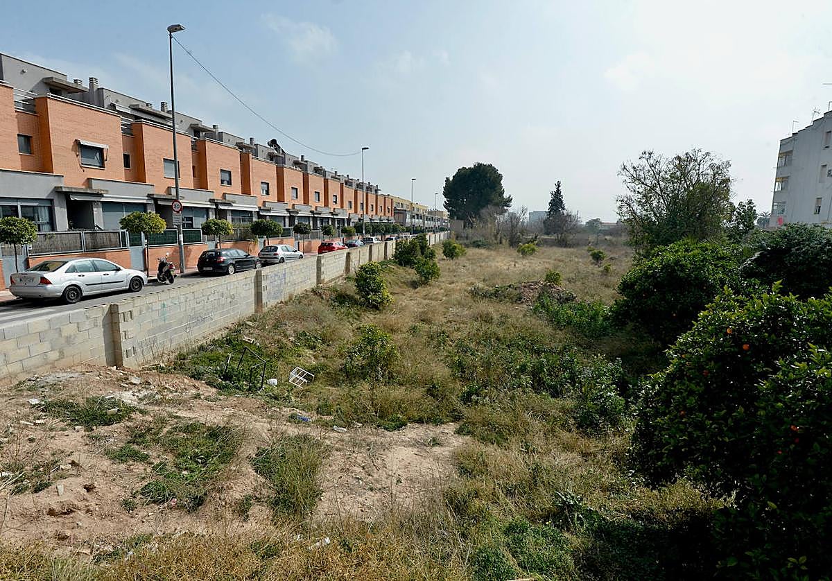 Solar en el que se construirá el disuasorio de Espinardo.