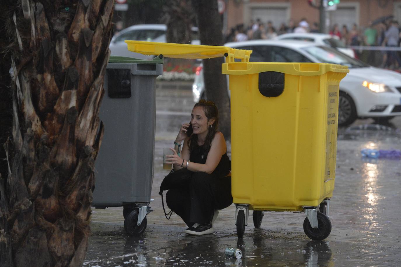 Desalojan el festival Warm Up por una tromba de agua