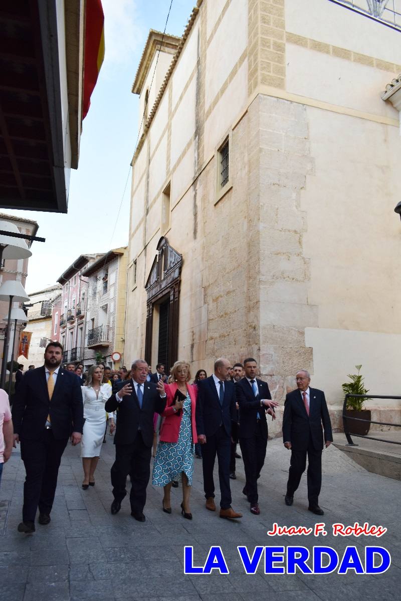Sánchez Robles invita a vivir con intensidad las Fiestas de la Cruz