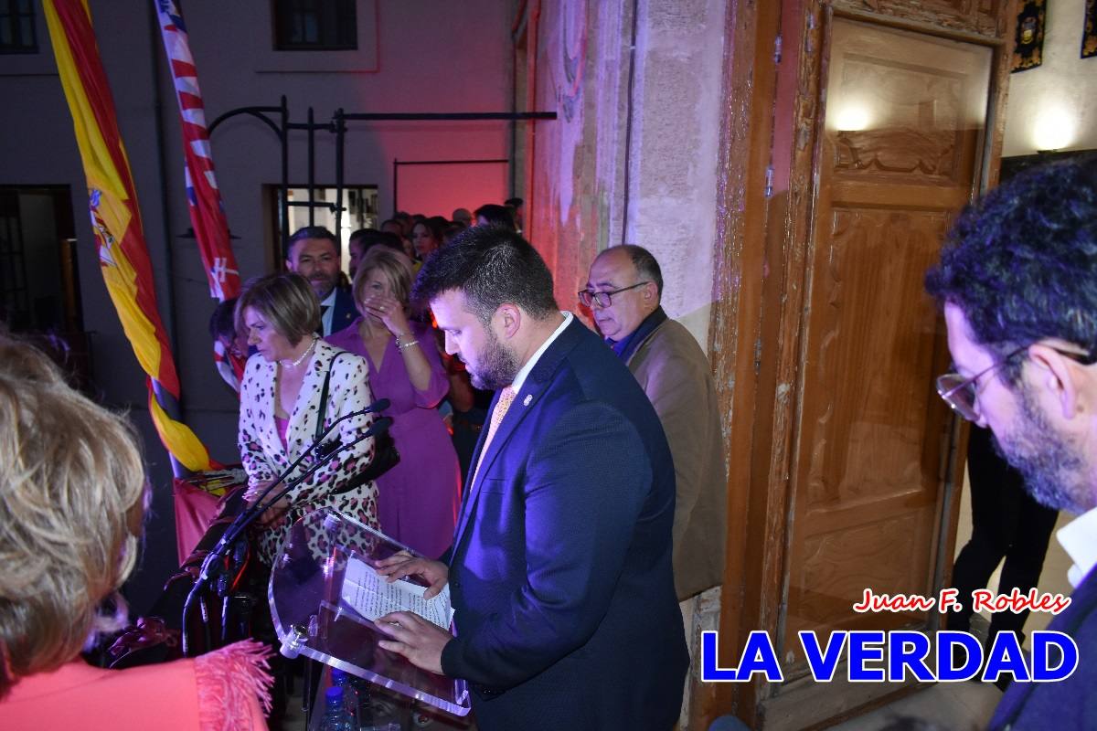 Sánchez Robles invita a vivir con intensidad las Fiestas de la Cruz