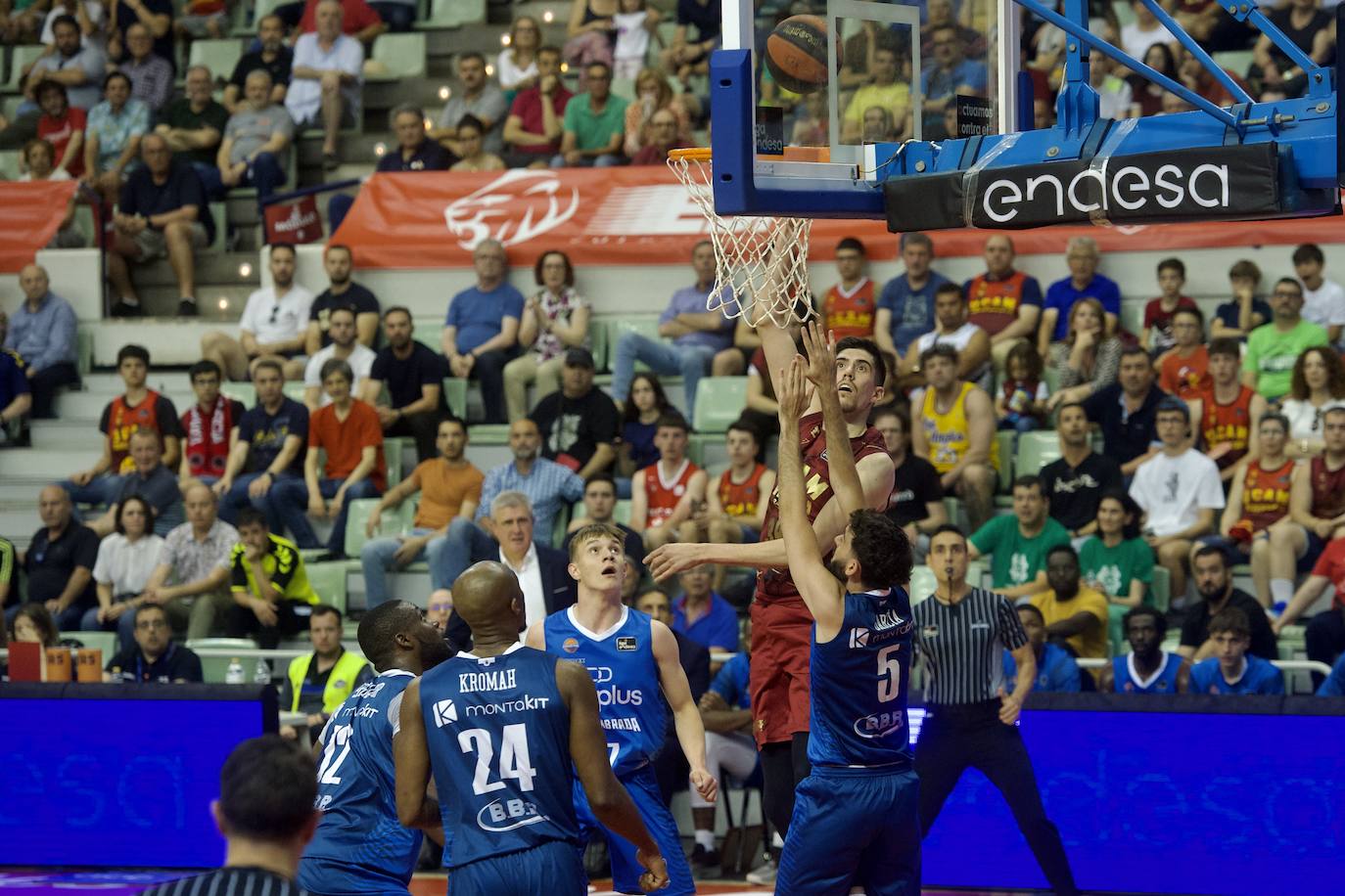 La victoria del UCAM Murcia frente al Fuenlabrada, en imágenes