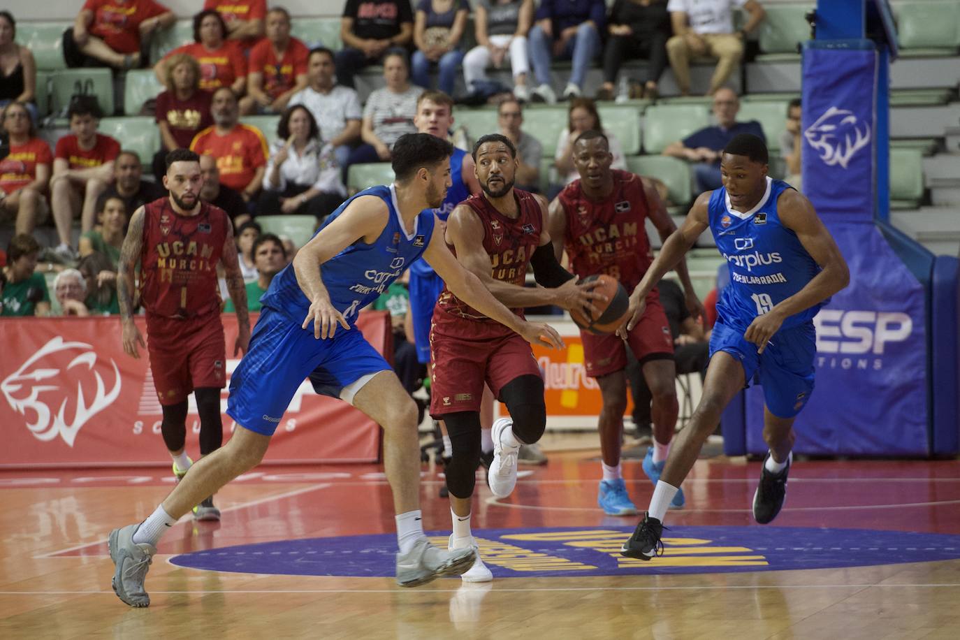 La victoria del UCAM Murcia frente al Fuenlabrada, en imágenes