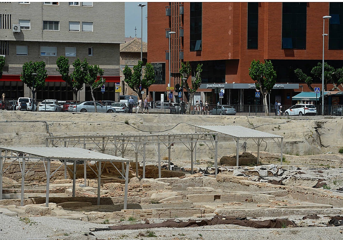 Estado actual de las zonas abiertas, algunas excavadas y otras a la espera en futuras campañas, como la que comienza esta semana.