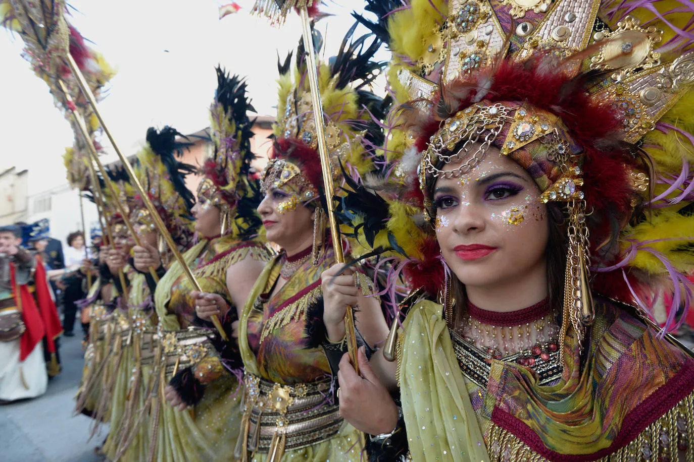 El Gran Desfile Parada de Moros y Cristianos de Abanilla, en imágenes