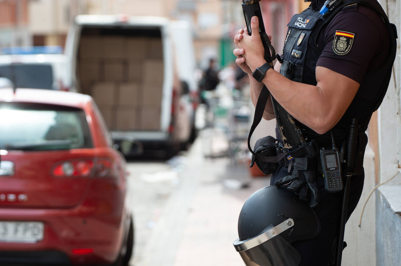 La redada en pisos de Espinardo destinados a producir &#039;maría&#039;, en imágenes