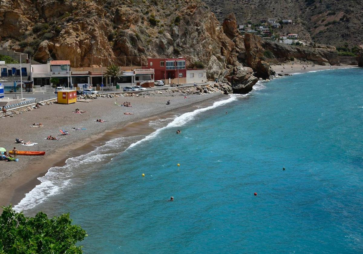 Playa de El Portús, este jueves.