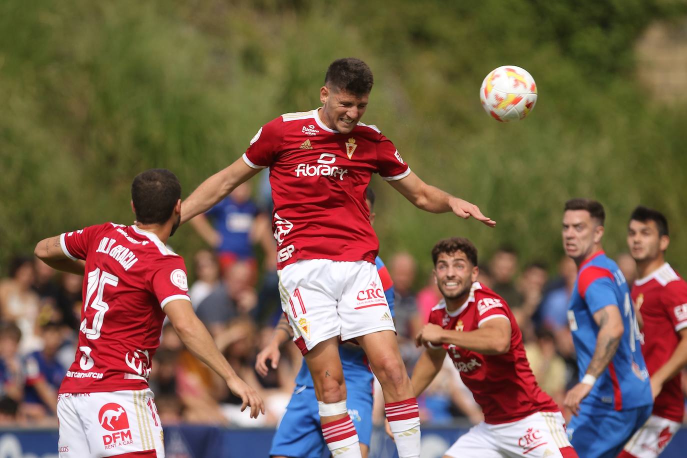 La derrota del Real Murcia frente al Amorebieta, en imágenes