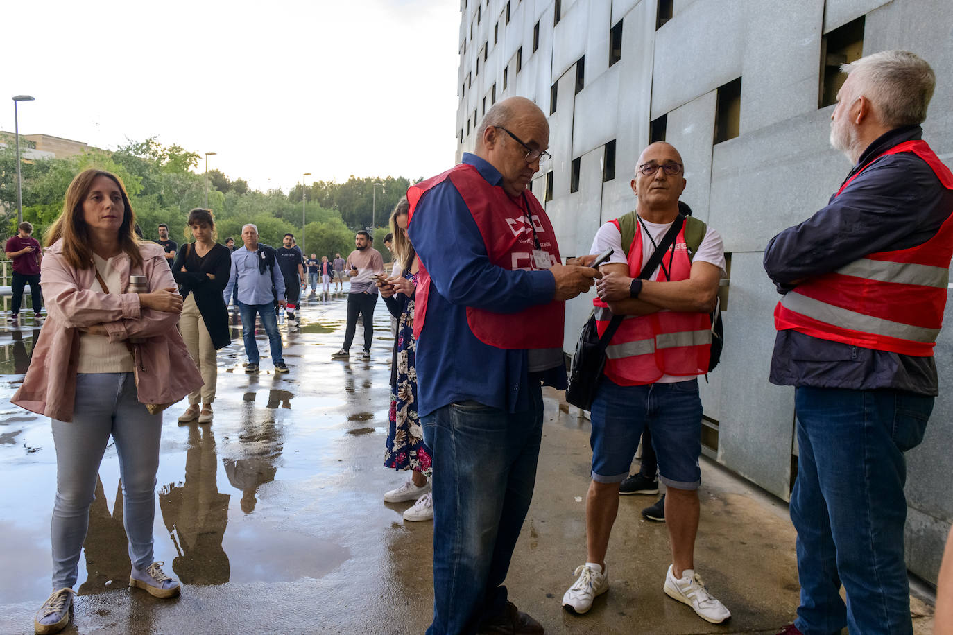 2.904 aspirantes compiten en las Oposiciones de Correos en Murcia