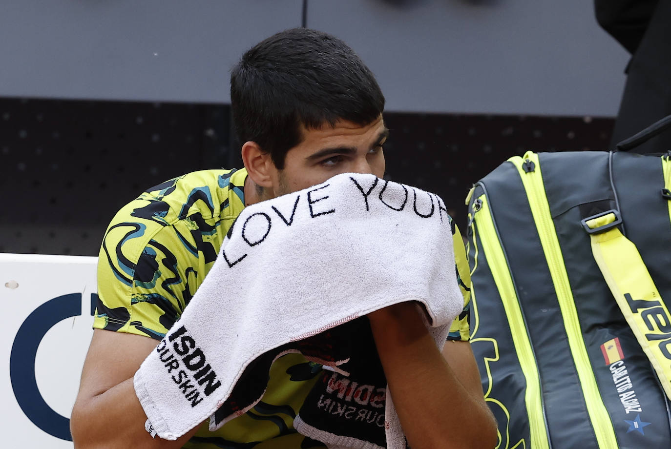 Carlos Alcaraz revalida su título en el Masters 1.000 de Madrid