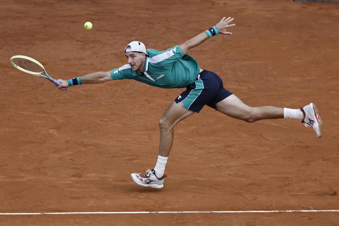 Carlos Alcaraz revalida su título en el Masters 1.000 de Madrid