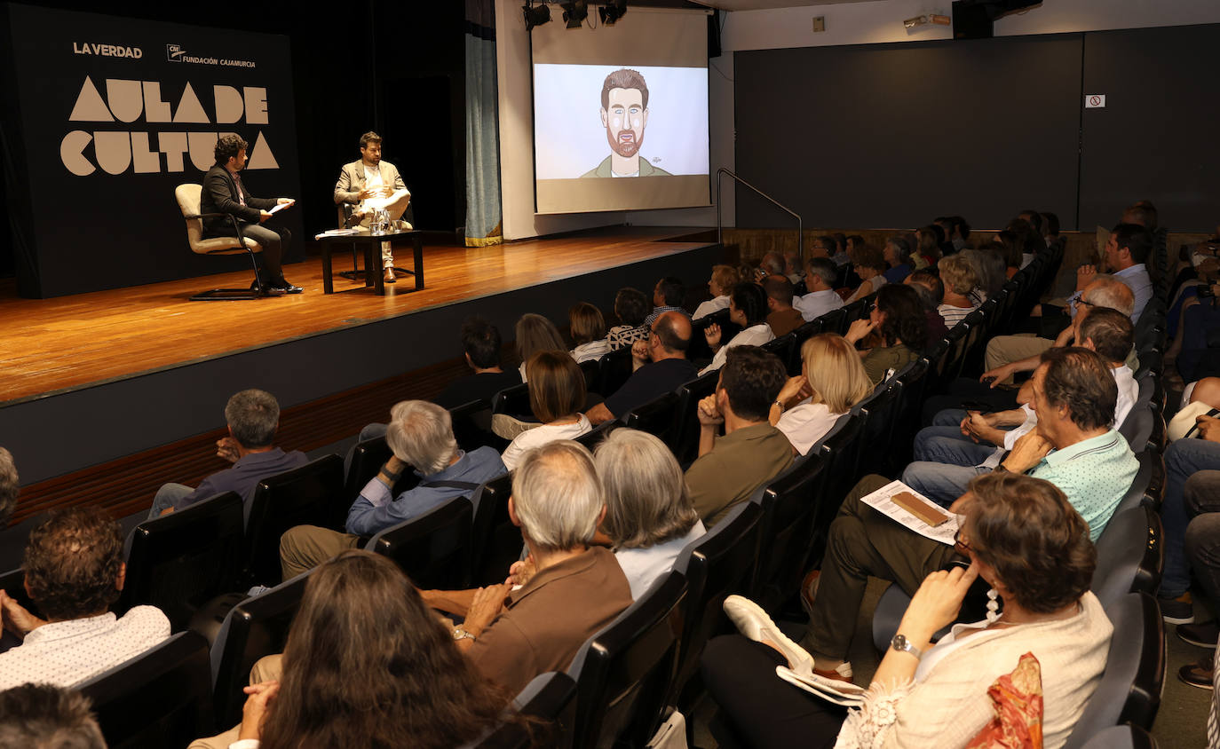 Incógnitas del pasado en el Aula de Cultura de LA VERDAD