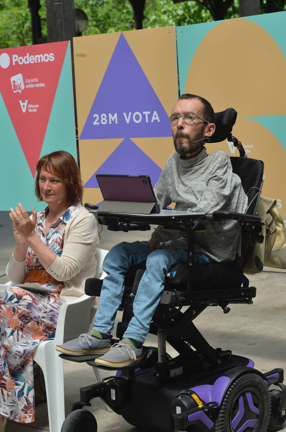 El mitin de Podemos en Murcia encabezado por Echenique, en imágenes