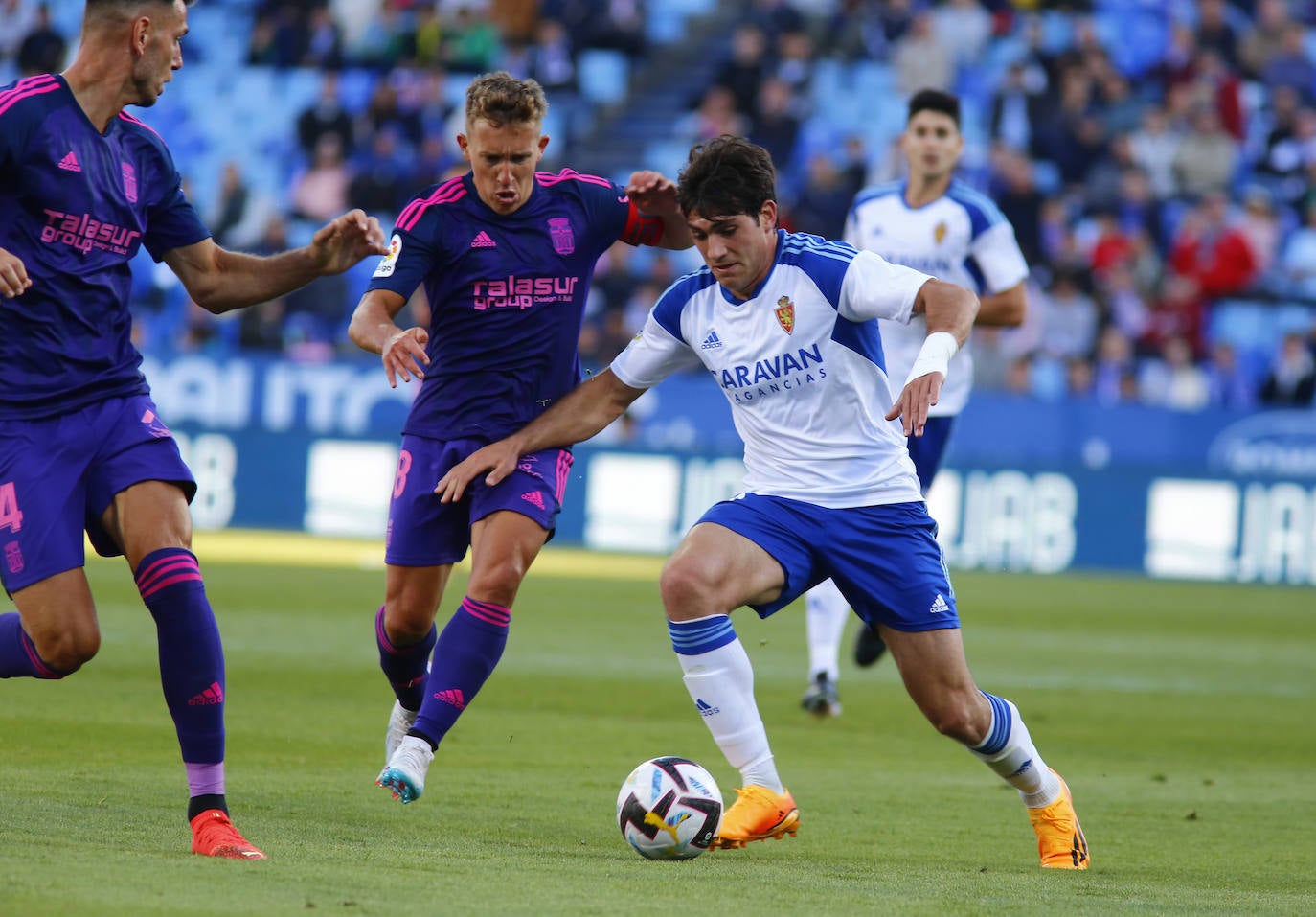 La derrota del Cartagena frente al Zaragoza, en imágenes