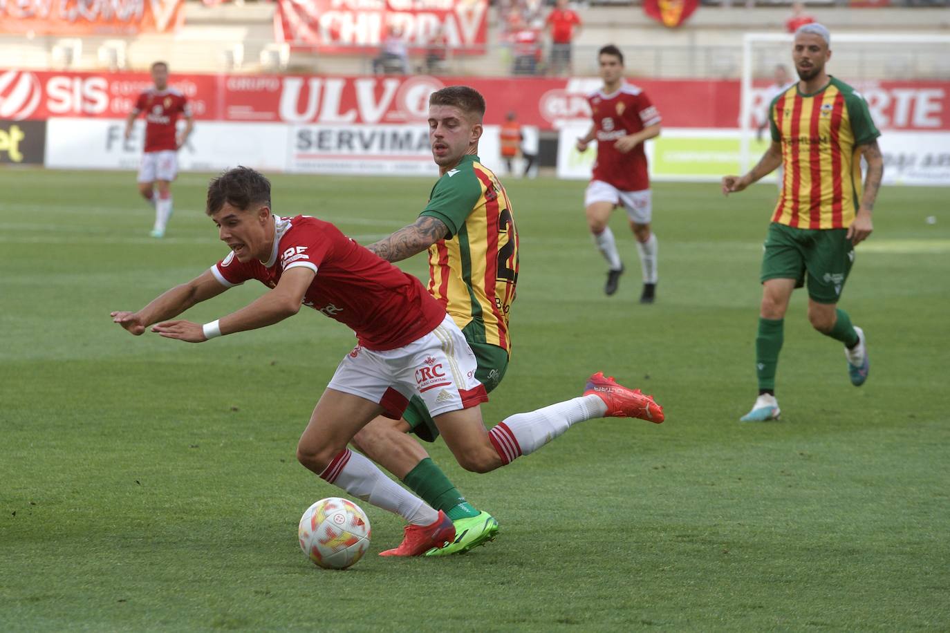 El empate del Real Murcia frente al Castellón, en imágenes