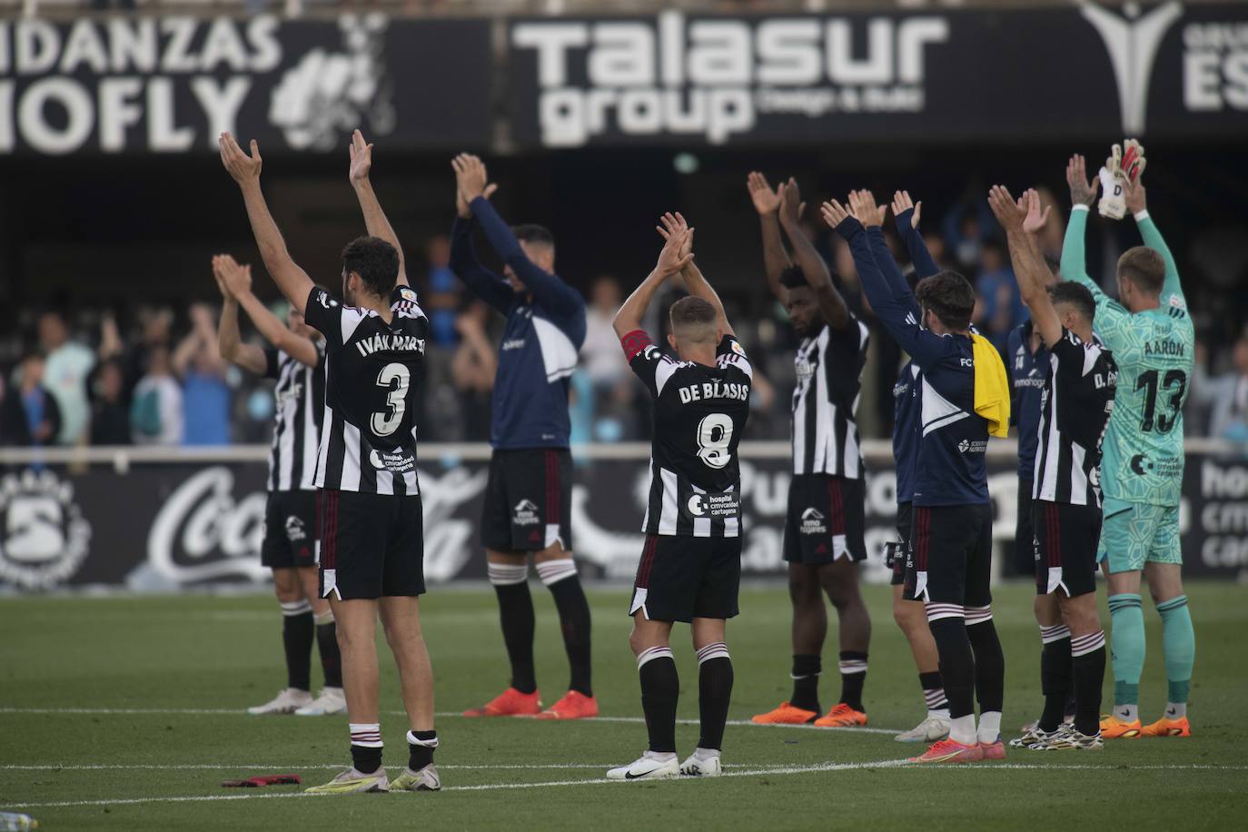 La derrota el Cartagena frente a Las Palmas, en imágenes