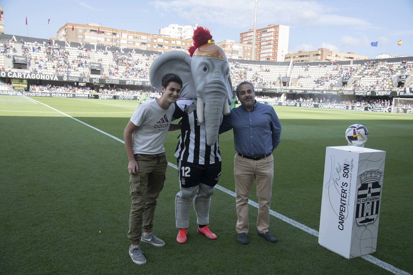 La derrota el Cartagena frente a Las Palmas, en imágenes