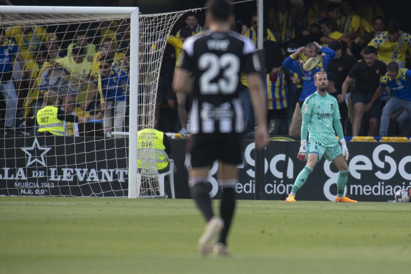 La derrota el Cartagena frente a Las Palmas, en imágenes