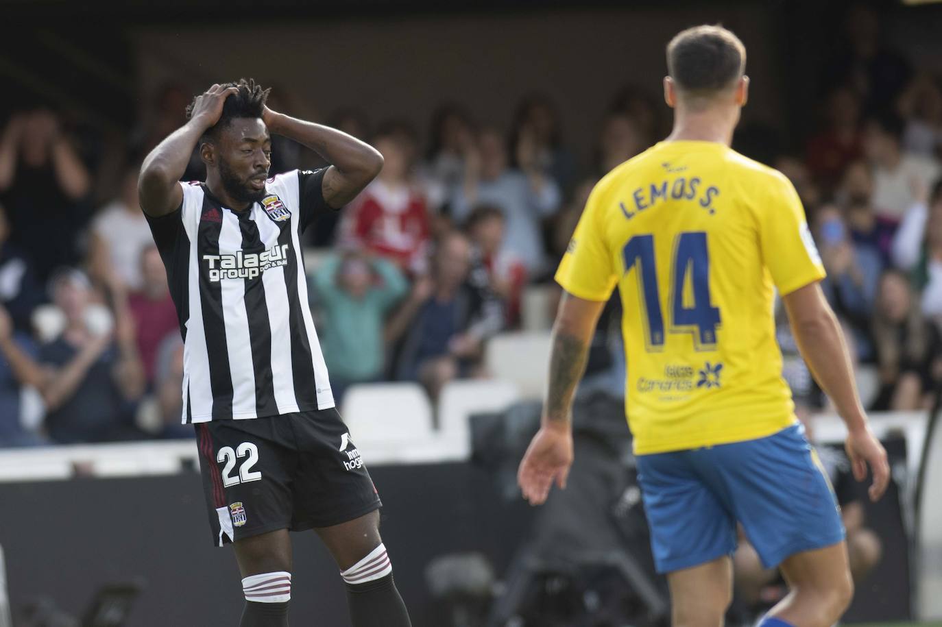 La derrota el Cartagena frente a Las Palmas, en imágenes