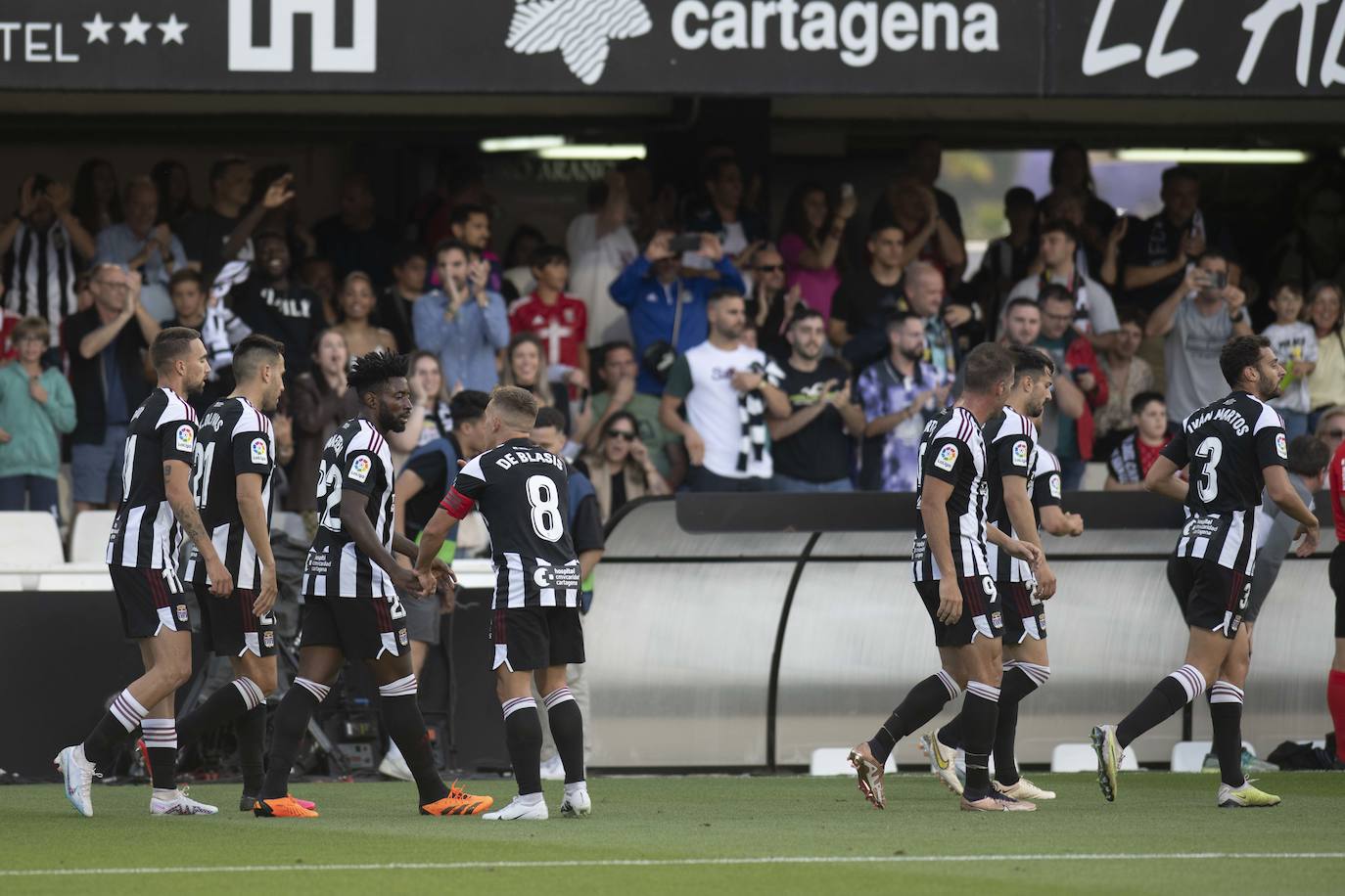 La derrota el Cartagena frente a Las Palmas, en imágenes