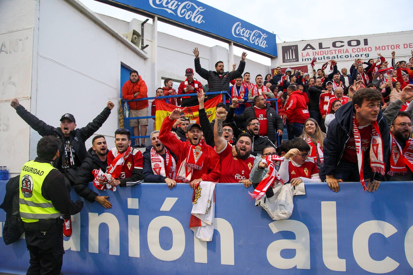 La victoria del Real Murcia contra el Alcoyano, en imágenes