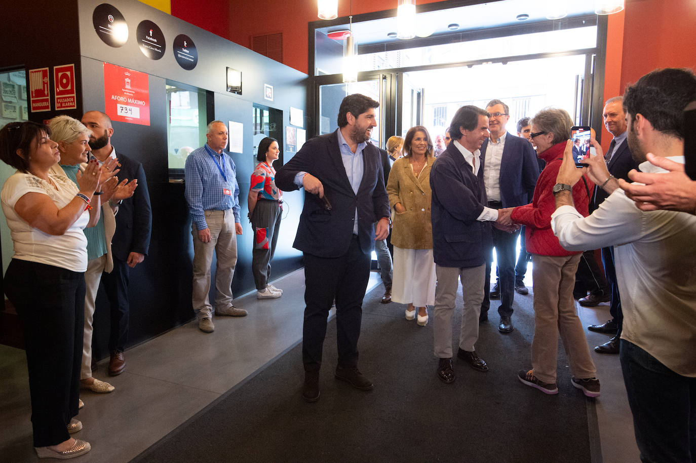 El mitin de Aznar, Miras y Ballesta en Murcia, en imágenes