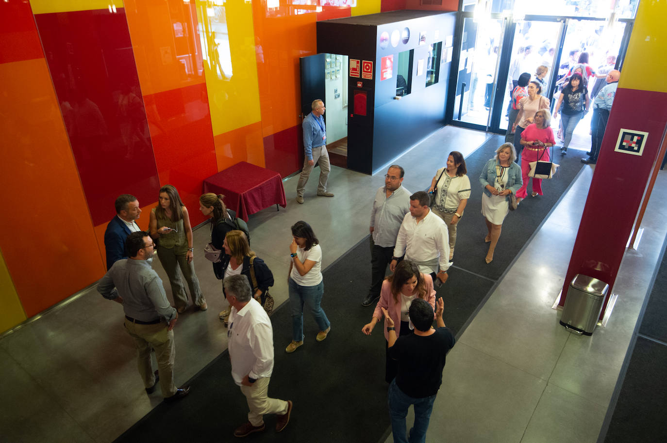 El mitin de Aznar, Miras y Ballesta en Murcia, en imágenes