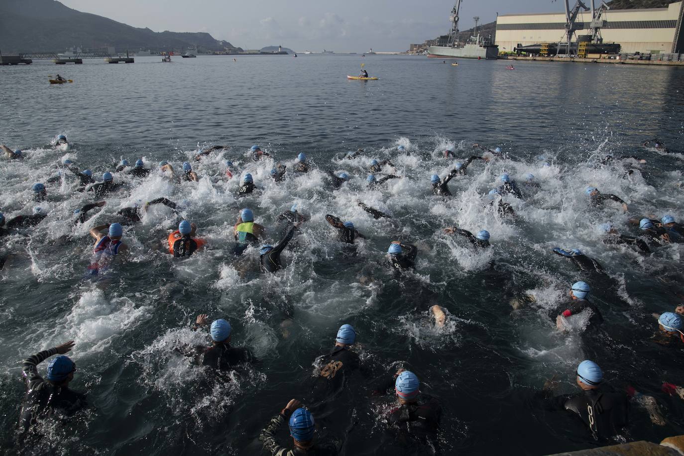 El XVI Triatlón Ciudad de Cartagena SERTRI, en imágenes