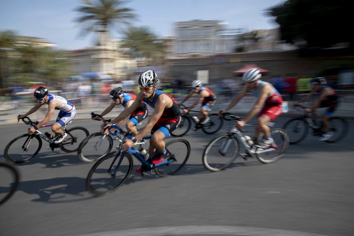 El XVI Triatlón Ciudad de Cartagena SERTRI, en imágenes