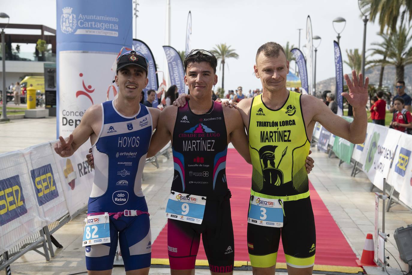 El XVI Triatlón Ciudad de Cartagena SERTRI, en imágenes