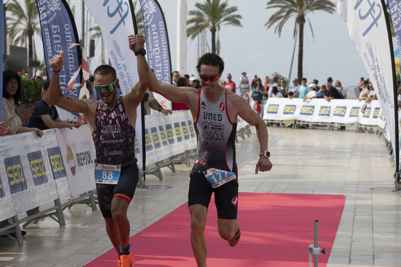 El XVI Triatlón Ciudad de Cartagena SERTRI, en imágenes