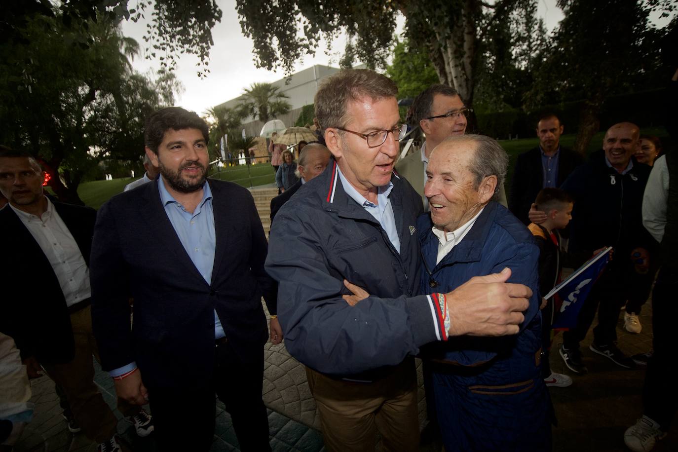 Las imágenes del mitin de Feijóo en Murcia