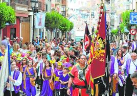 Un momento del desfile de Moros y Cristianos Infantil, ayer, en Archena.