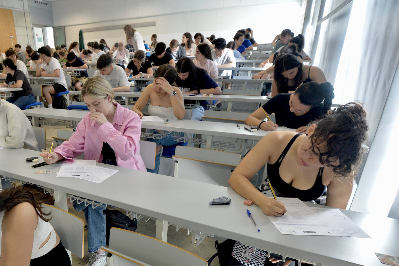 Primer día de la Ebau en el Campus de Espinardo.