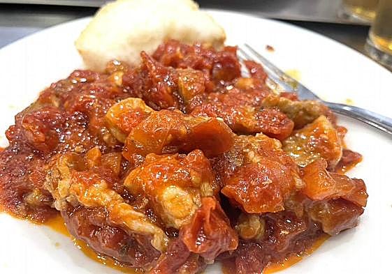 Magra de cerdo con tomate