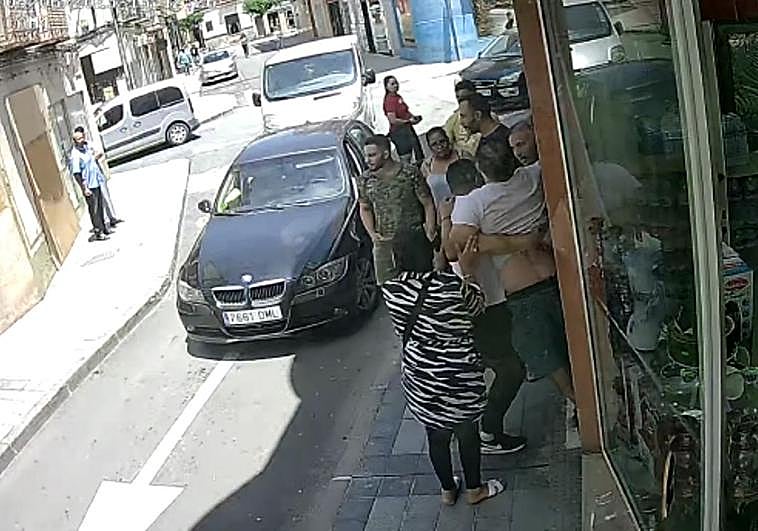 Así fue la pelea previa y el atropello en Archena.