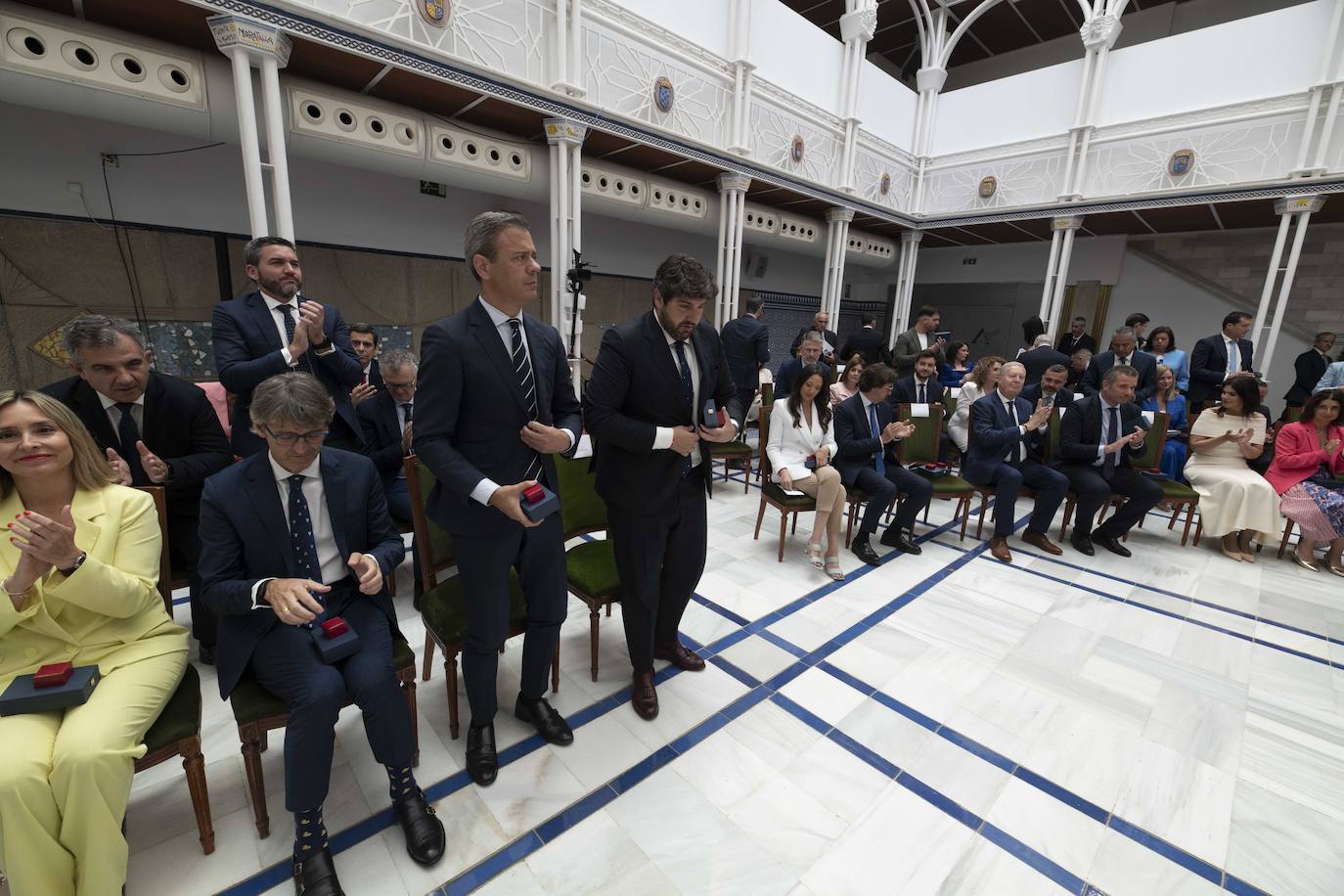 La constitución de la Asamblea Regional, en imágenes