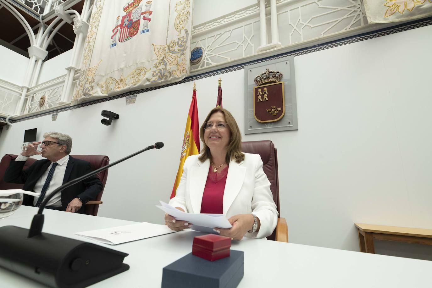 La constitución de la Asamblea Regional, en imágenes